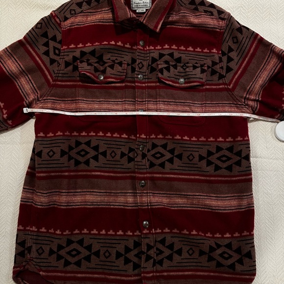 Iron & Resin Taos Shirt XXL (fits more like an XL) - Picture 4 of 7